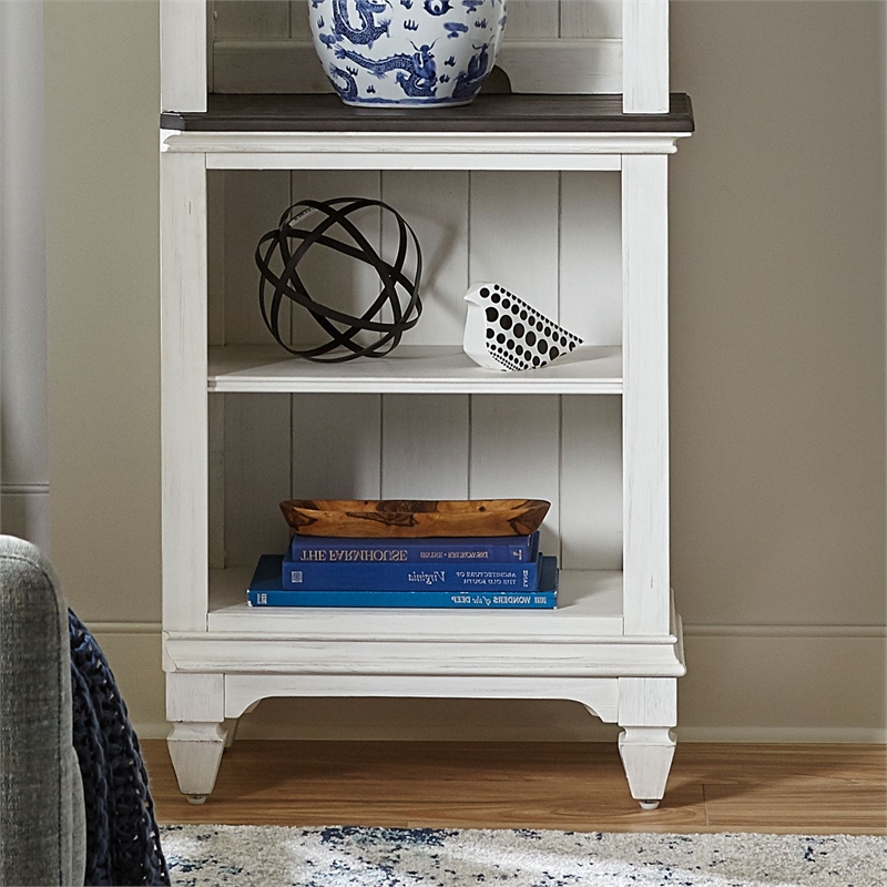 Liberty Furniture Allyson Park Entertainment Center with Piers - White
