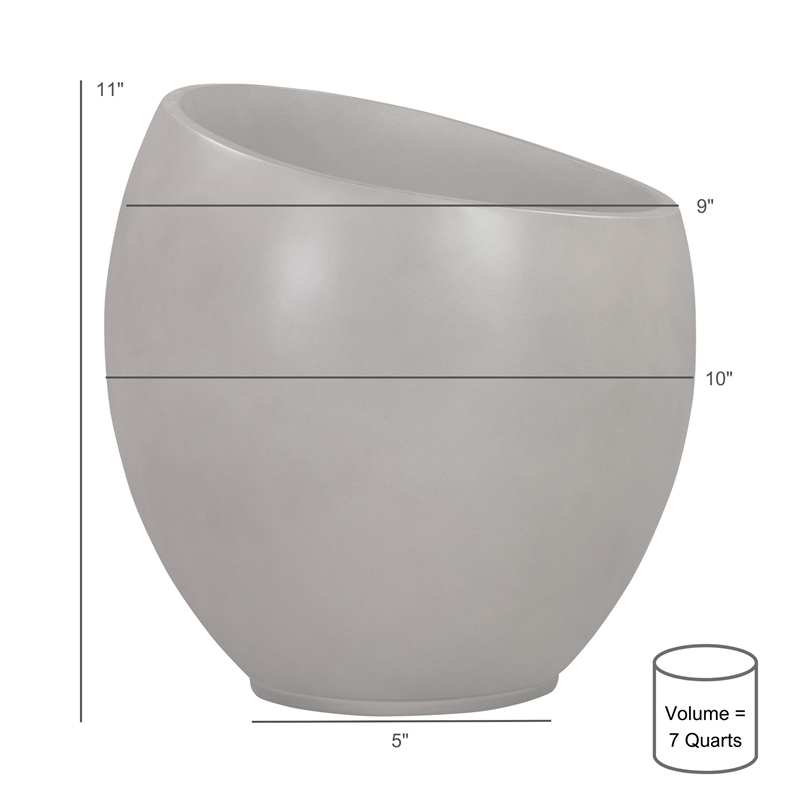 Moonstone Medium Indoor or Outdoor Planter in Gray Concrete