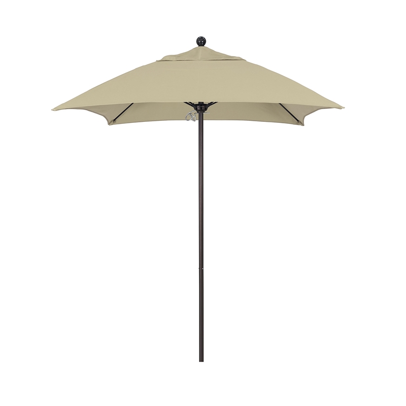 California Umbrella Venture 6' Bronze Market Umbrella in Beige