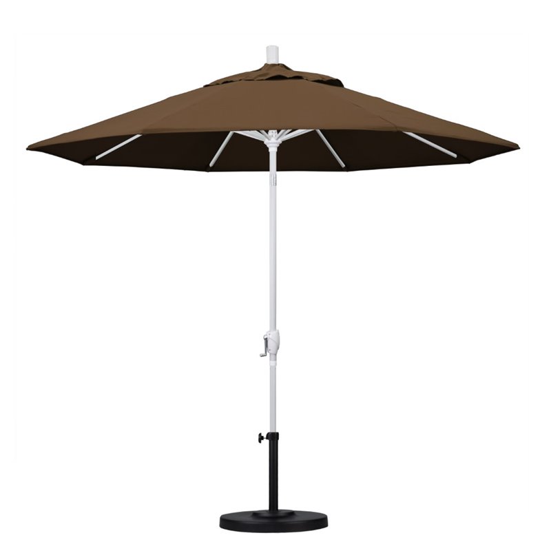 California Umbrella 9' Patio Umbrella in Cocoa