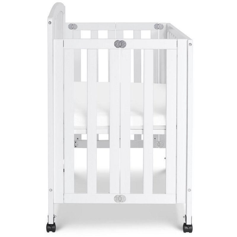 Davinci Dylan Folding Portable 3-in-1 Mini Crib in White