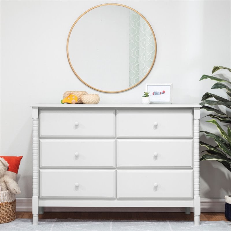 DaVinci Jenny Lind Spindle 6-Drawer Dresser in White