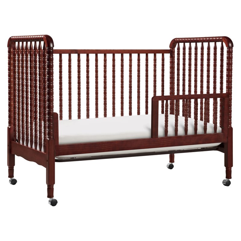 DaVinci Jenny Lind 3-in-1 Convertible Crib in Cherry