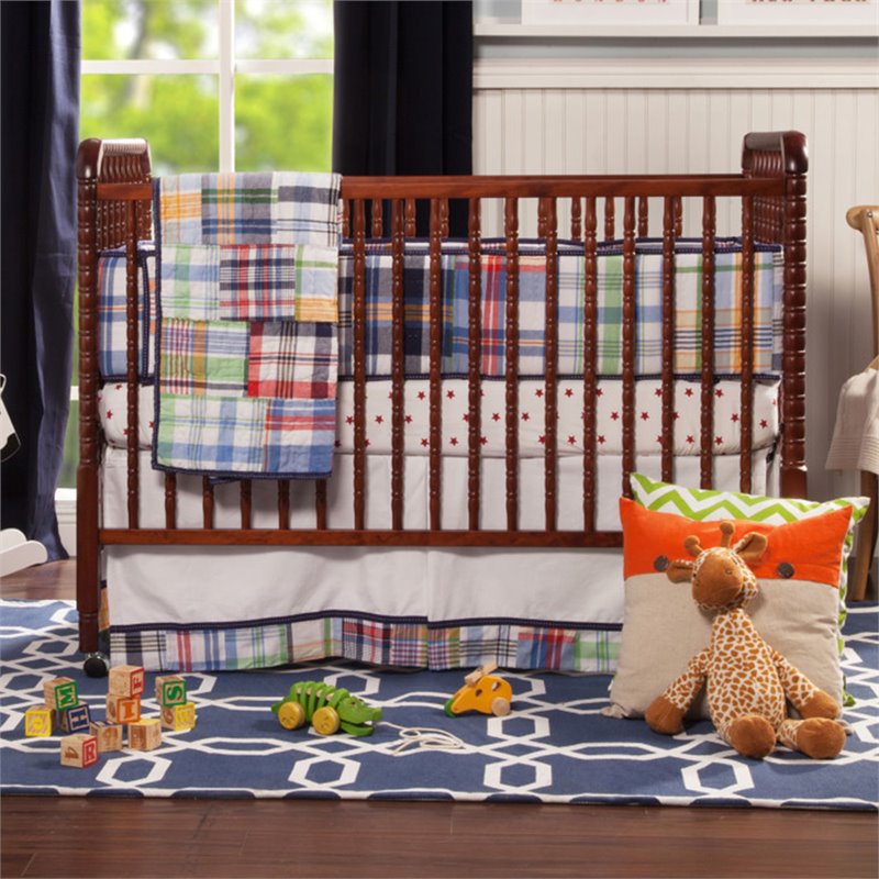 DaVinci Jenny Lind 3-in-1 Convertible Crib in Cherry