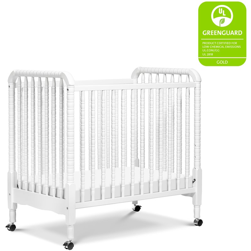 DaVinci Jenny Lind Pine Wood 3-in-1 Convertible Mini Crib in White