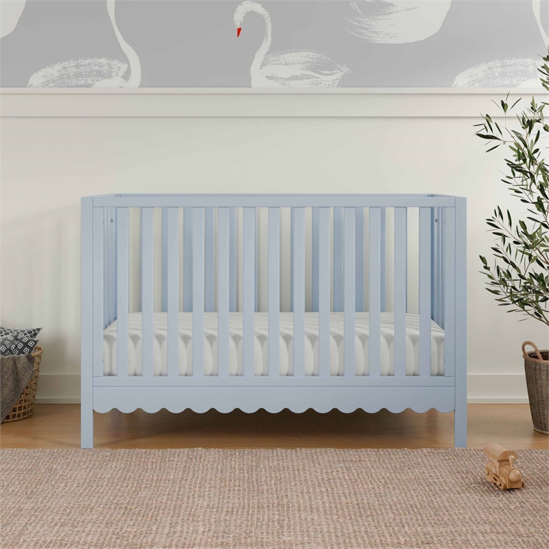 DaVinci Sammy Scallop 4-in-1  Convertible Crib in Light Blue