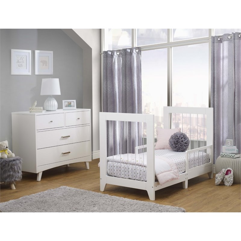 Sorelle Soho Acrylic Crib in White