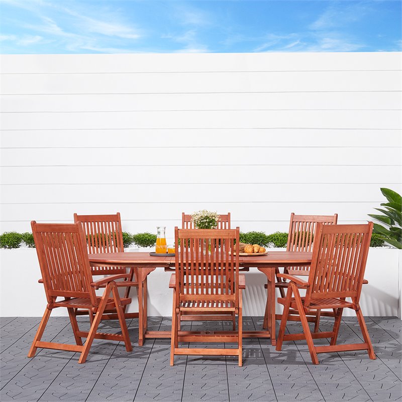 patio dining