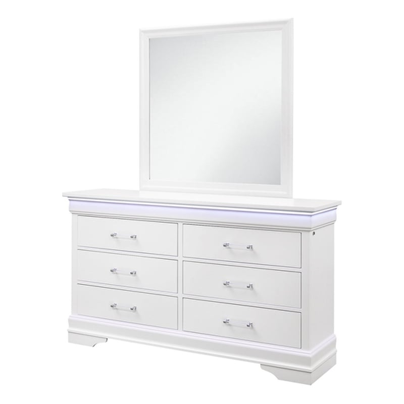 Global Furniture USA Charlie Traditional/Modern White Wood Dresser with LED