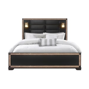 Global Furniture USA Blake 85.5&quotW Wood King Bed in Black/Gold