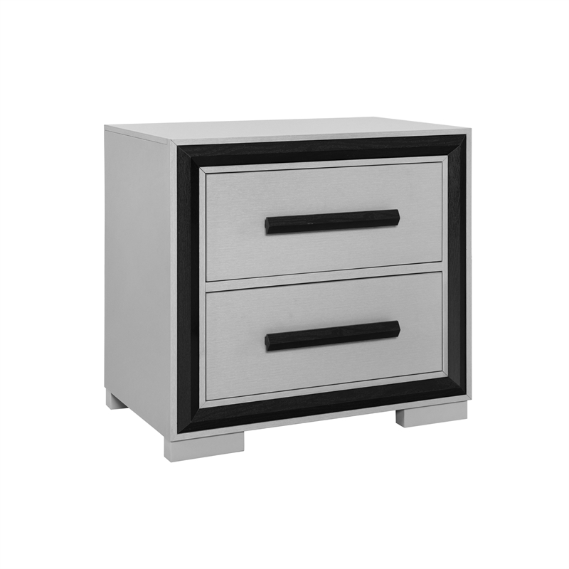Global Furniture USA Amelia Gray Black Solid Wood Queen Bed Set with LED