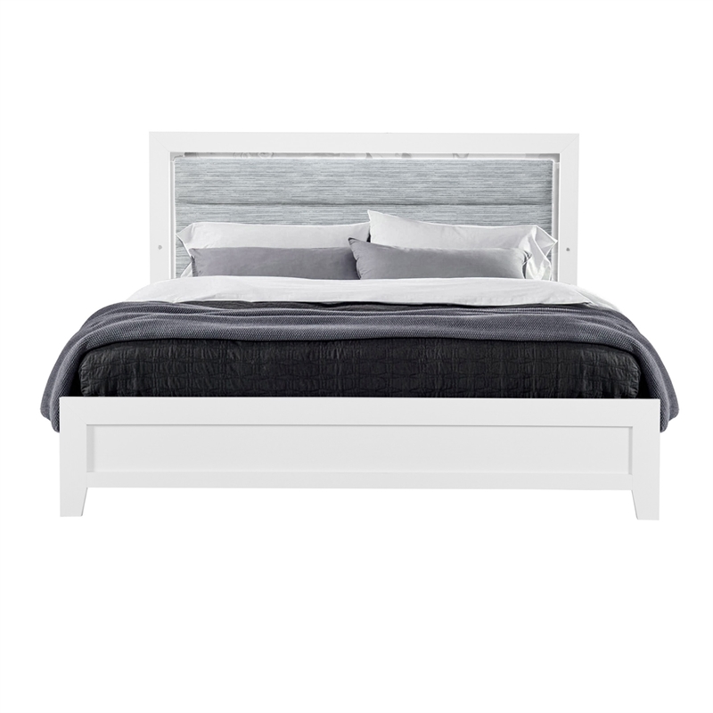 Global Furniture USA Luccia White Wood Queen Bed with LED