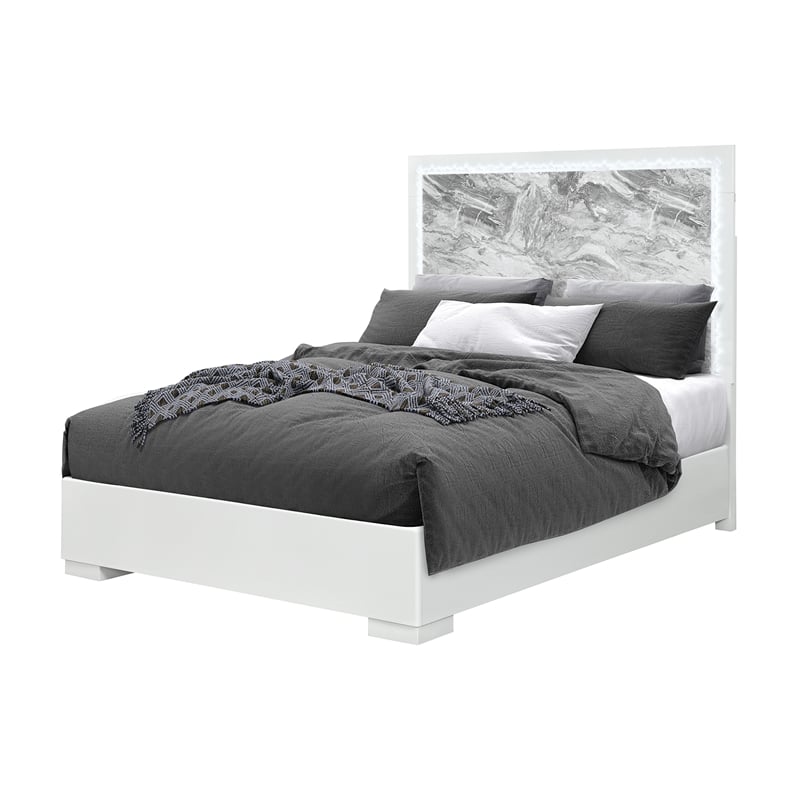 Naomi Silver with marble Detailing Full Bed with LED Light