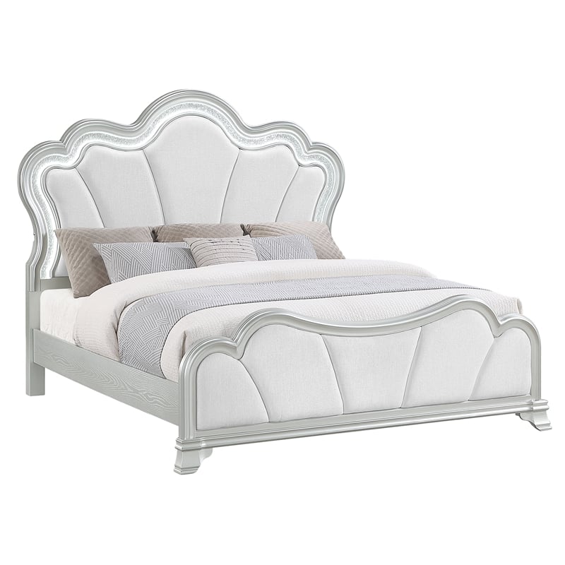 Global Furniture Aria Queen Bed with LED in Silver