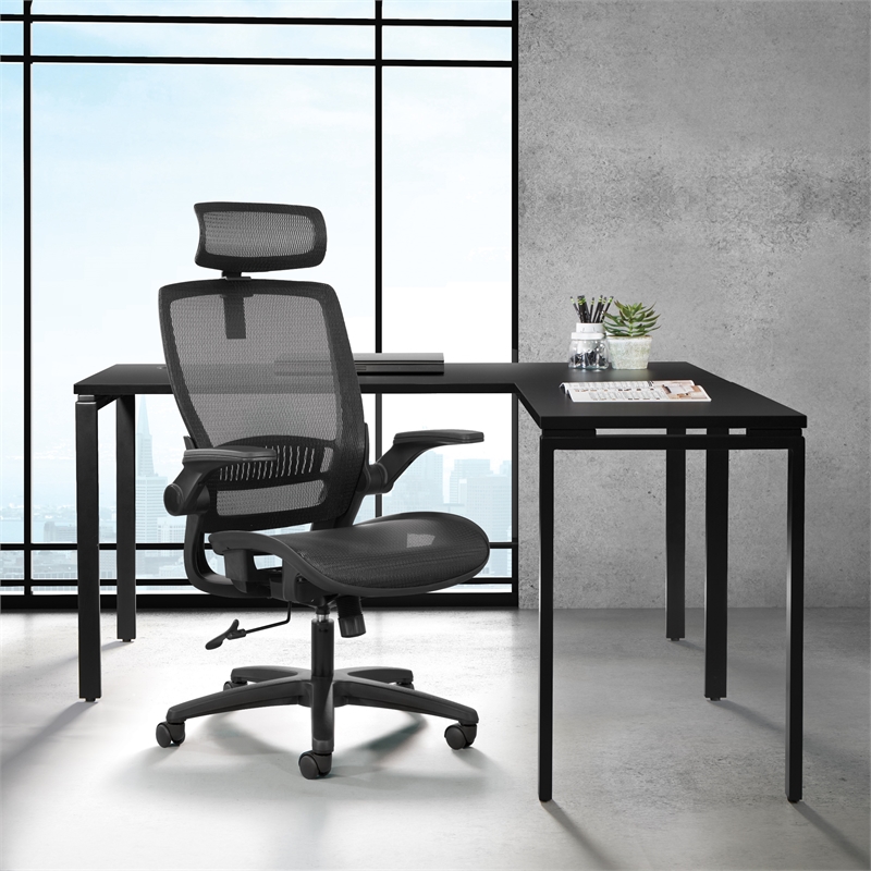 Managers Chair with Mesh Back and Seat in Black Fabric