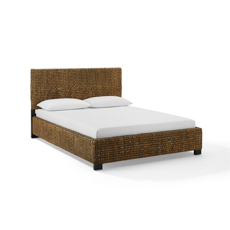 Crosley Edgewater Curved King Bed in Seagrass