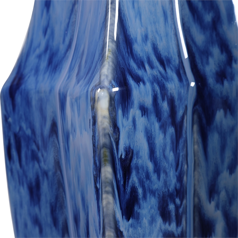 Uttermost Everard Traditional Porcelain Iron and Fabric Table Lamp in Blue