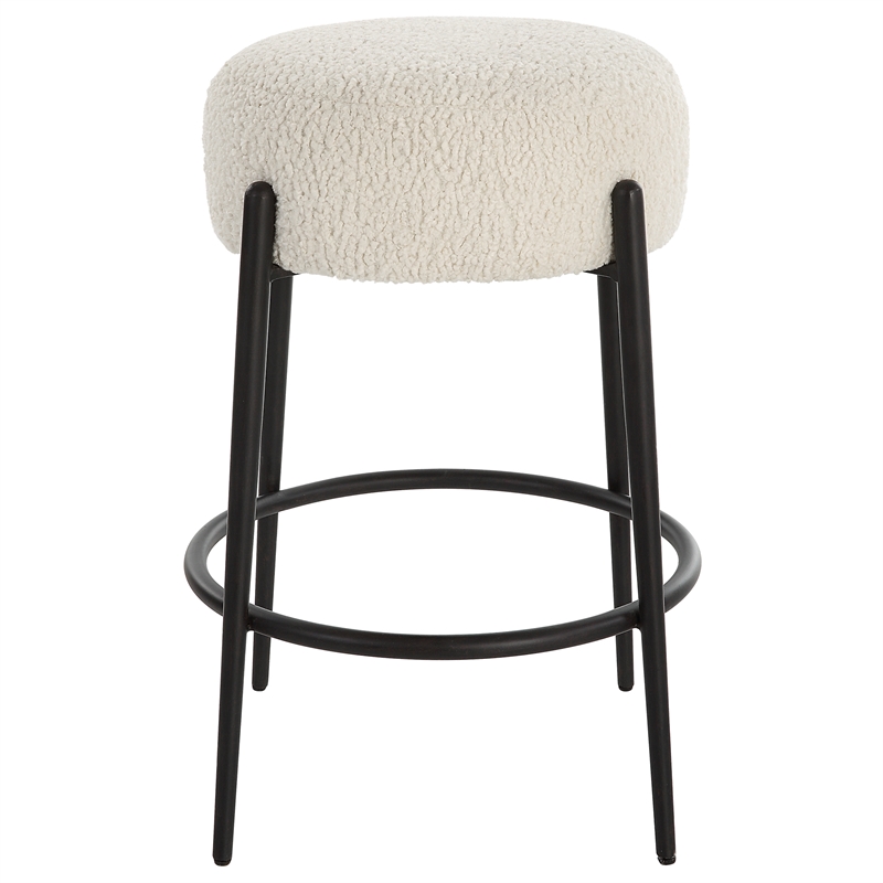 Uttermost Arles 26