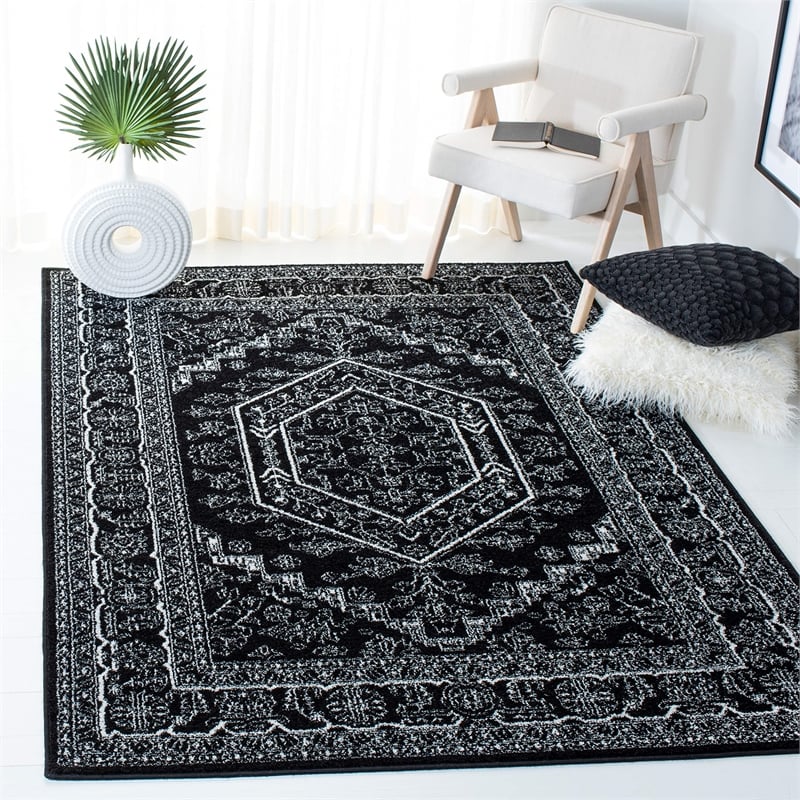Safavieh Adirondack 4' Square Power Loomed Rug in Red and Black