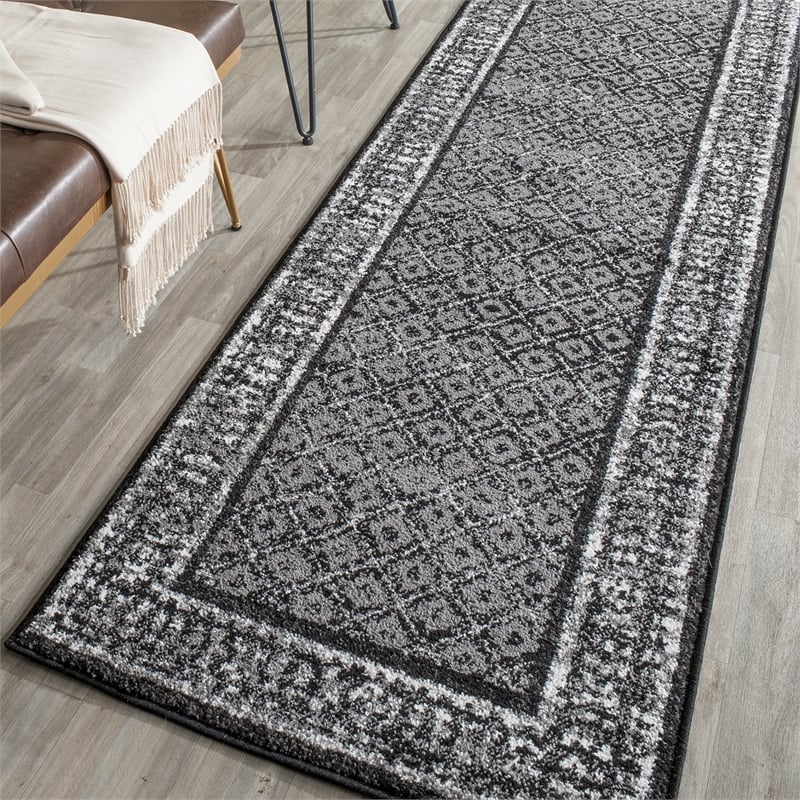 Safavieh Adirondack 2'6
