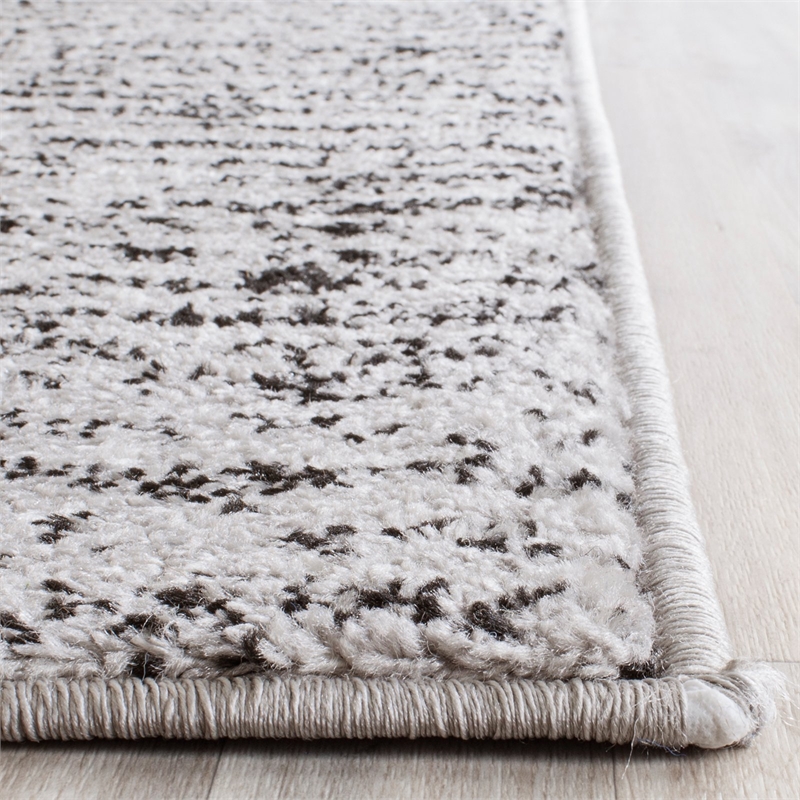 Safavieh Adirondack 4' X 6' Power Loomed Rug in Black and Silver