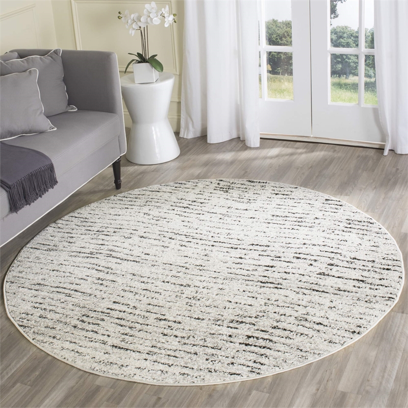 Safavieh Adirondack 6' Round Power Loomed Rug in Red and Black