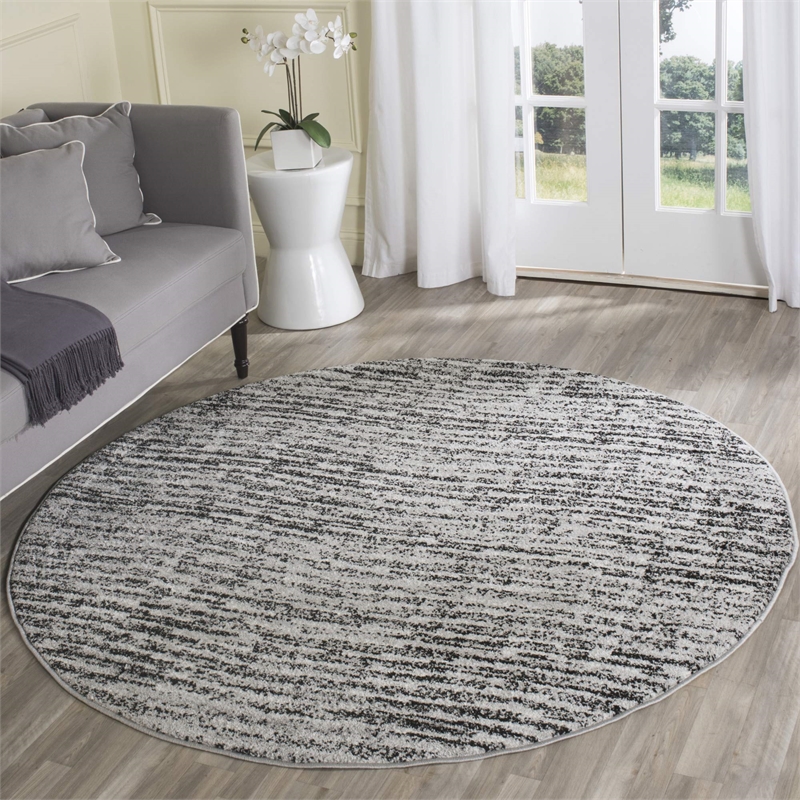 Safavieh Adirondack 6' Round Power Loomed Rug in Red and Black