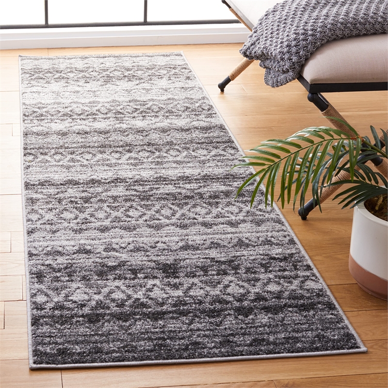 Safavieh Adirondack 2'6