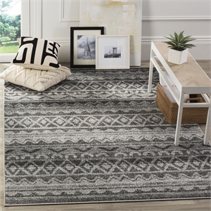 Safavieh Adirondack 4' X 6' Power Loomed Rug in Ivory and Charcoal