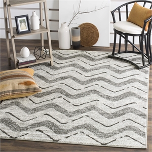 Safavieh Adirondack 4' X 6' Power Loomed Rug in Silver and Charcoal