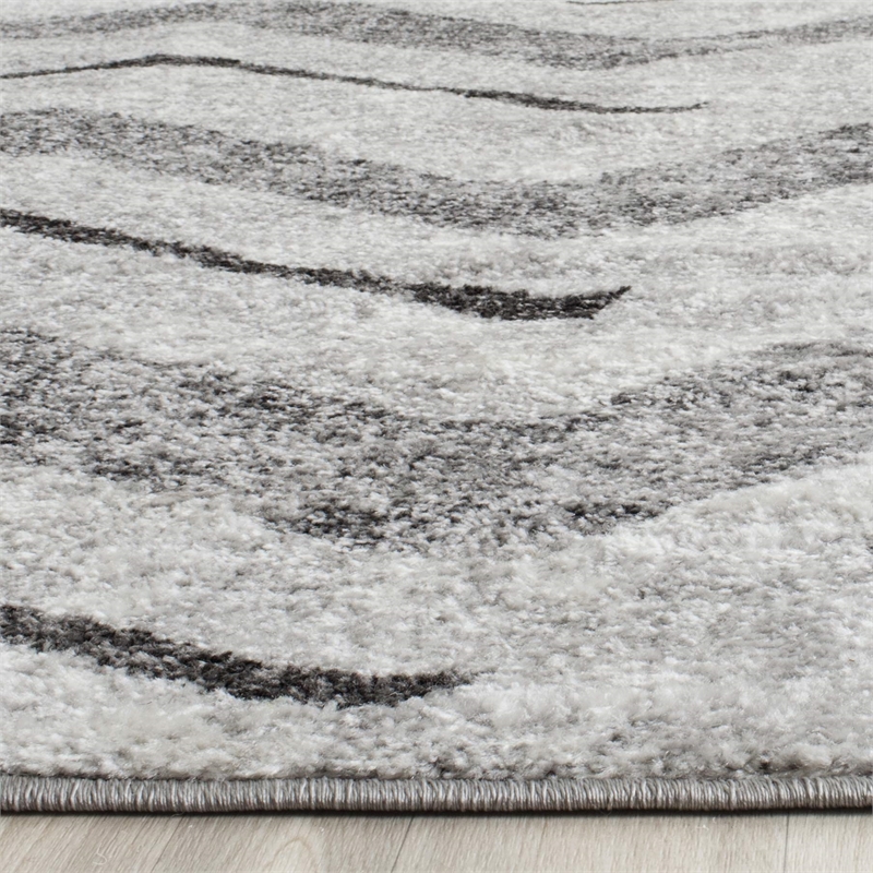 Safavieh Adirondack 4' X 6' Power Loomed Rug in Silver and Charcoal