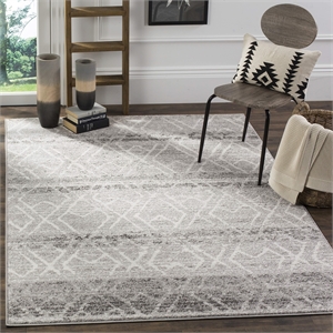 Safavieh Adirondack 4' X 6' Power Loomed Rug in Silver and Ivory