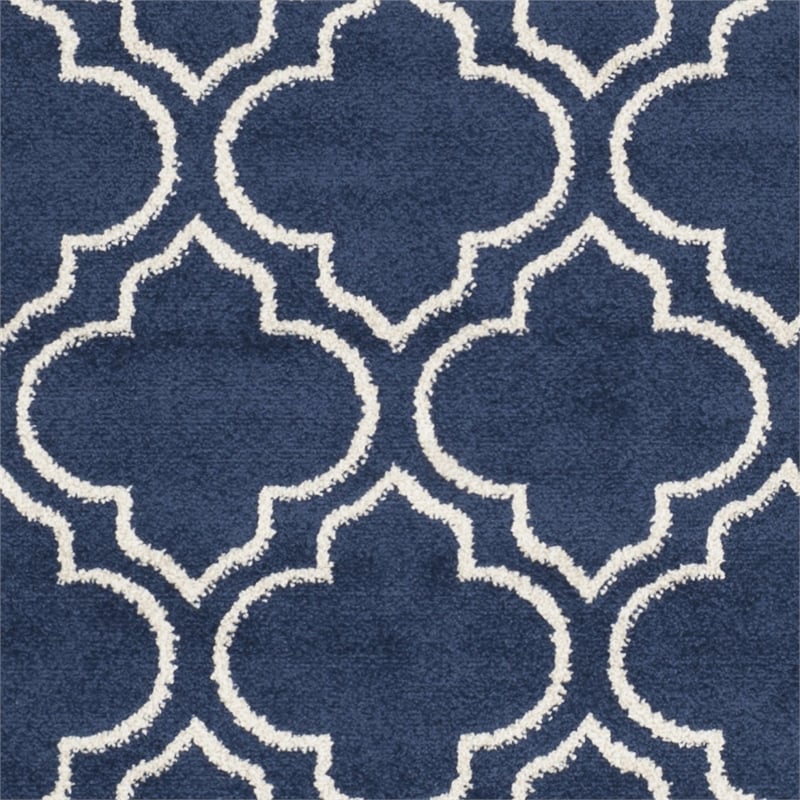 Safavieh Amherst 5' X 8' Power Loomed Rug in Navy and Ivory
