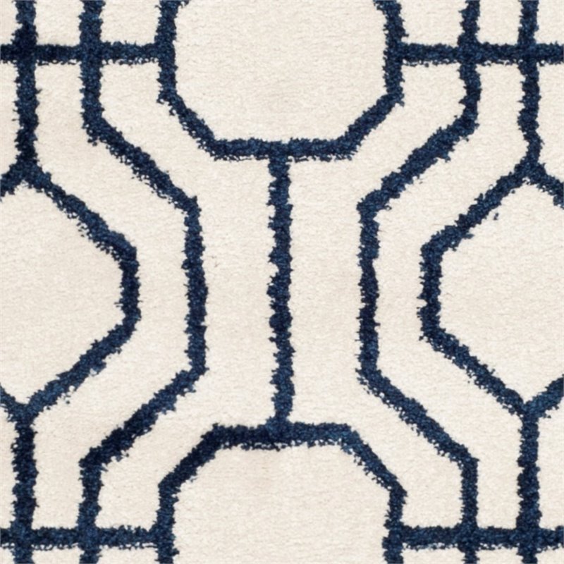 Safavieh Amherst 6' X 9' Power Loomed Rug in Ivory and Navy