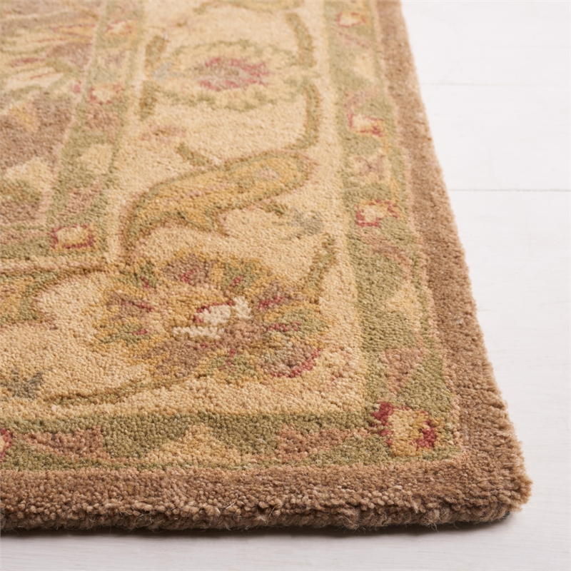 Safavieh Antiquity 2'3