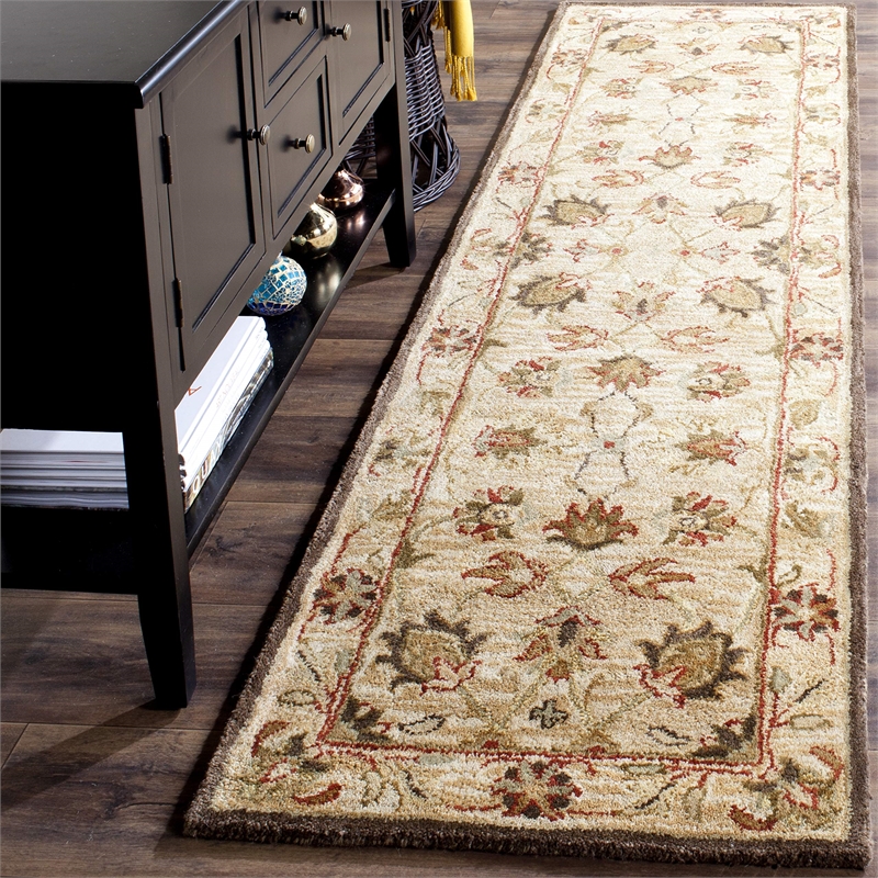 Safavieh Antiquity 2'3