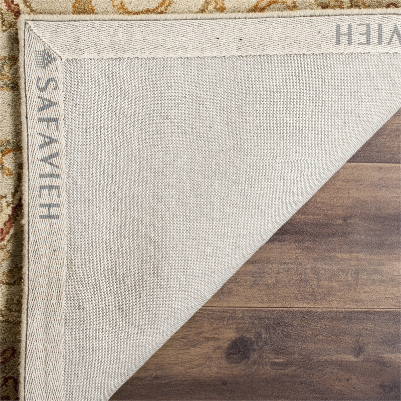 Safavieh Antiquity 4'6