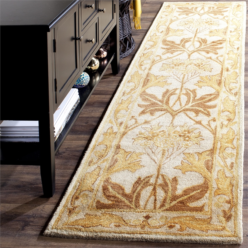 Safavieh Antiquity 2'3