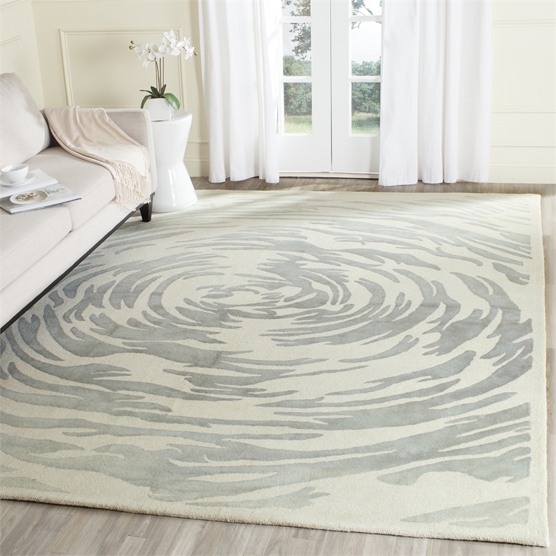 Safavieh Bella 8' X 10' Hand Tufted Wool Pile Rug in Ivory and Gray