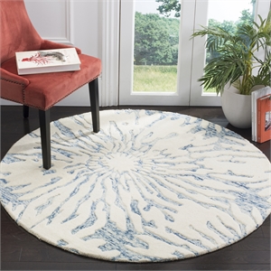 Safavieh Bella 5' Round Hand Tufted Wool Rug