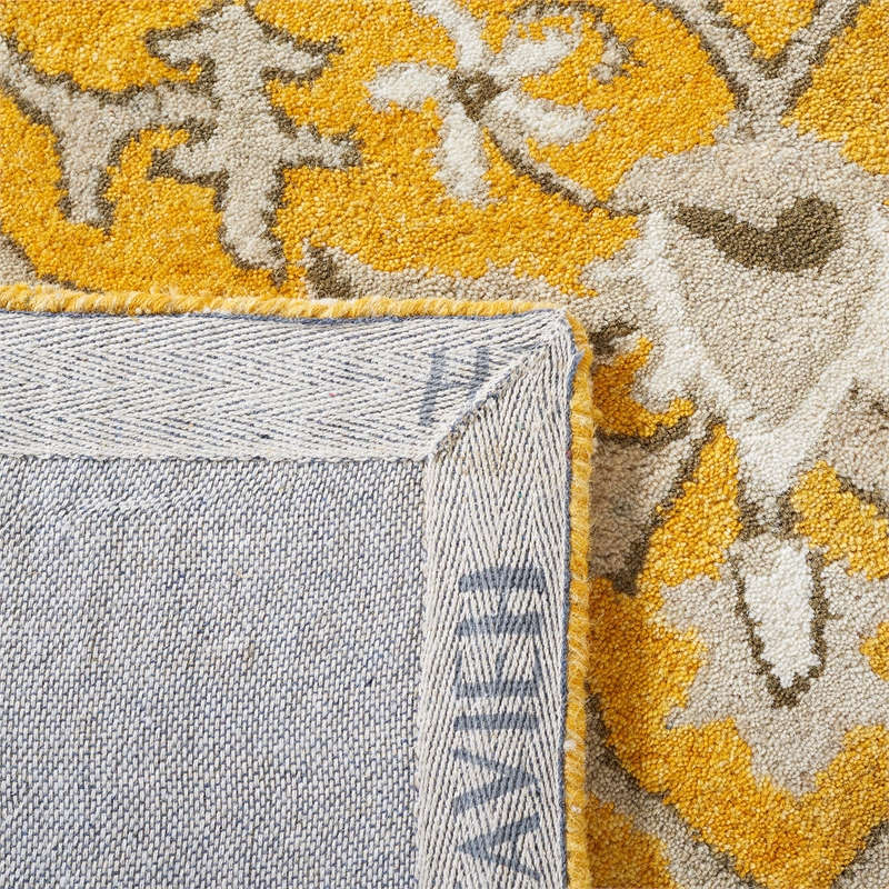 Safavieh Bella 6' X 9' Hand Tufted Wool Pile Rug in Gold and Taupe