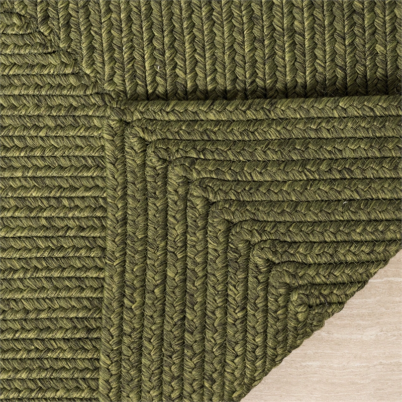 Safavieh Braided 2' X 3' Hand Woven Polypropylene Rug in Green