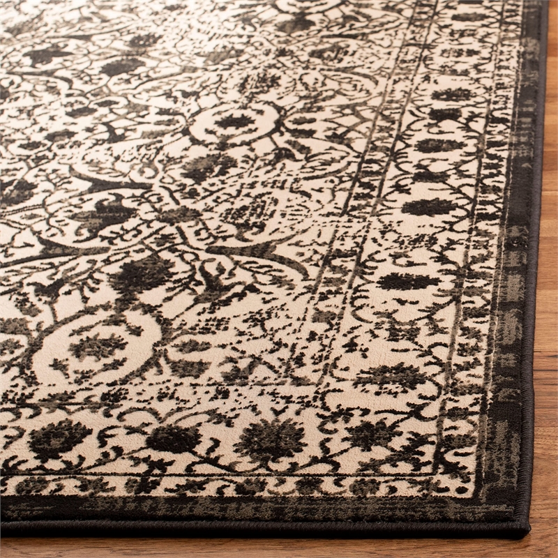 Safavieh Brilliance 5'1