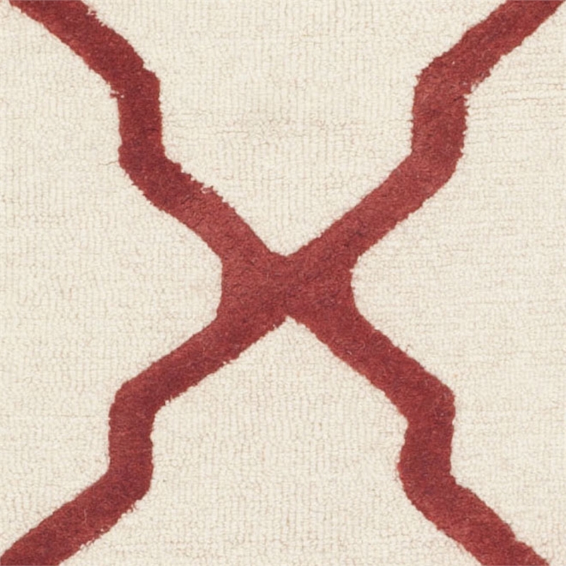 Safavieh Cambridge 6' Round Hand Tufted Wool Rug