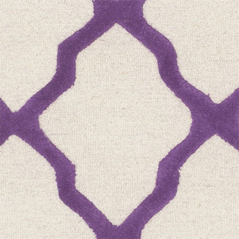 Safavieh Cambridge 5' X 8' Hand Tufted Wool Rug in Ivory and Purple