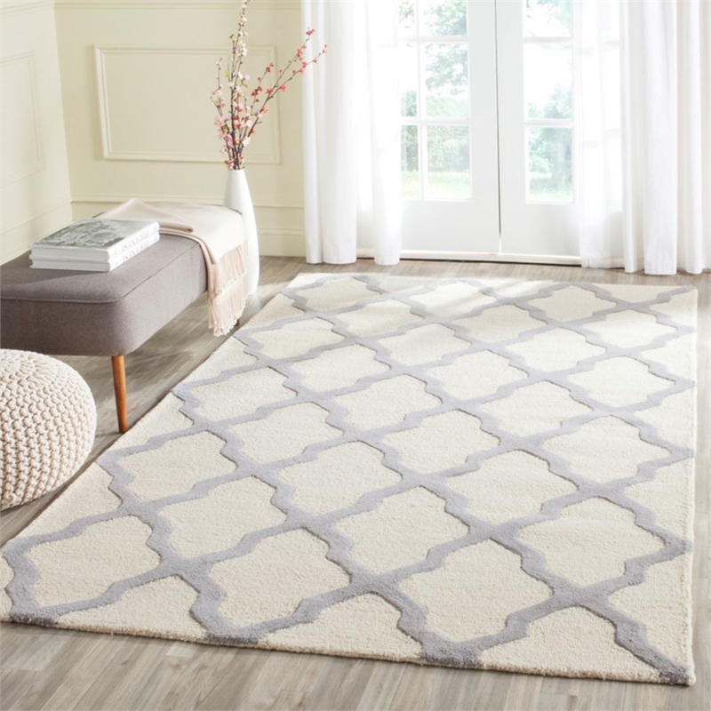 Safavieh Cambridge 2'6