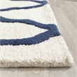 Safavieh Cambridge 8' X 10' Hand Tufted Wool Rug in Ivory and Navy