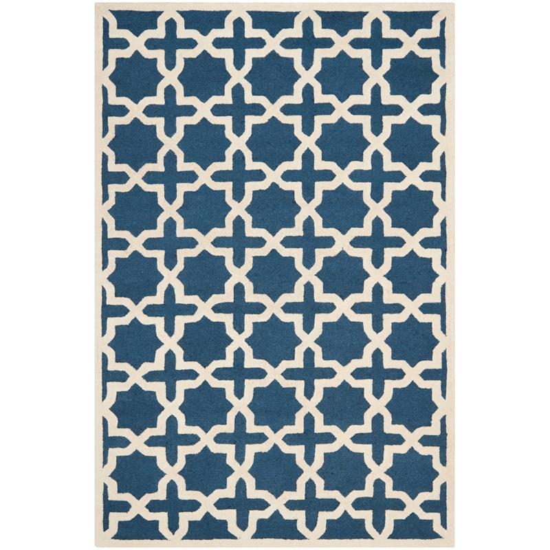 Safavieh Cambridge 6' X 9' Wool Hand Tufted Rug in Navy / Ivory