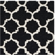 Safavieh Cambridge 4' X 6' Hand Tufted Wool Rug in Black and Ivory