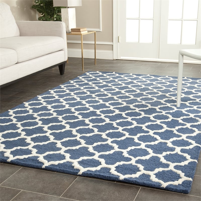 Safavieh Cambridge 8' X 10' Hand Tufted Wool Rug in Navy and Ivory